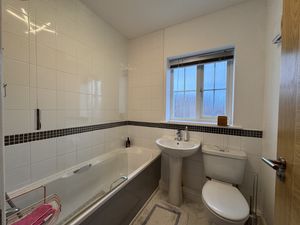 Photo 8- click for photo gallery